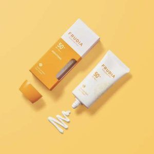 Frudia Proteccion Solar Iluminadora SPF50+PA+++ 50g