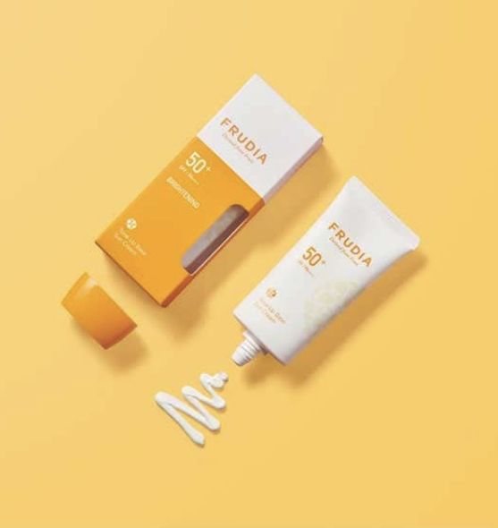 Frudia Proteccion Solar Iluminadora SPF50+PA+++ 50g