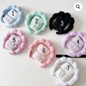 FELPA MAQUILLAJE + MUÑEQUERA