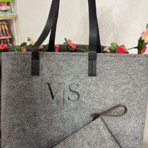 Bolso fieltro con asas de cuero personalizado con inicial + Neceser