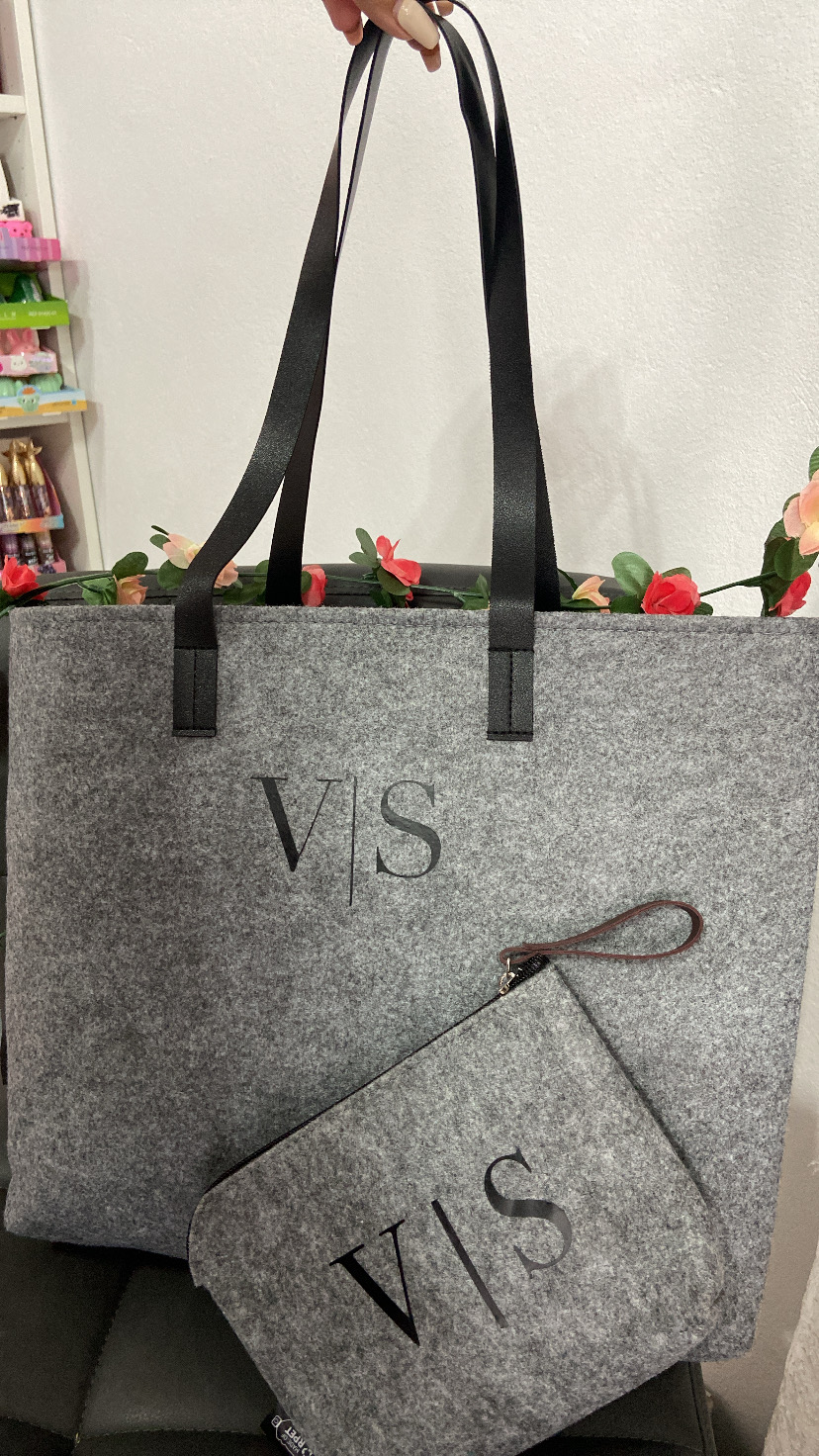 Bolso fieltro con asas de cuero personalizado con inicial + Neceser