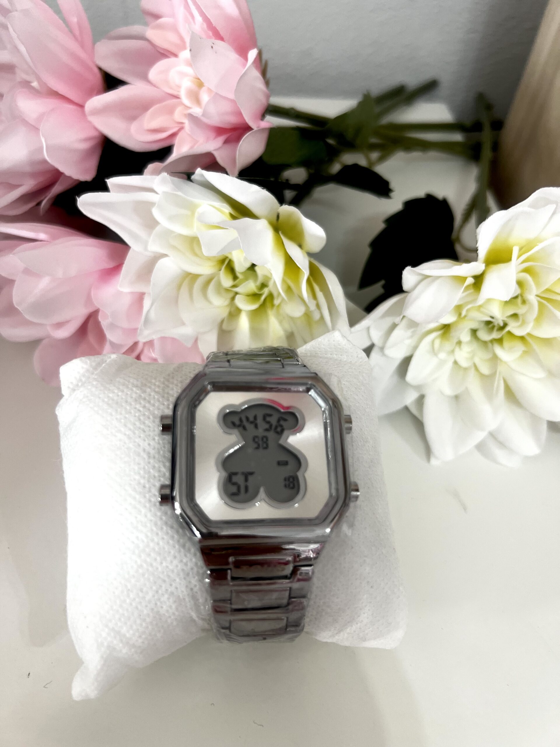 Reloj electrónico plata