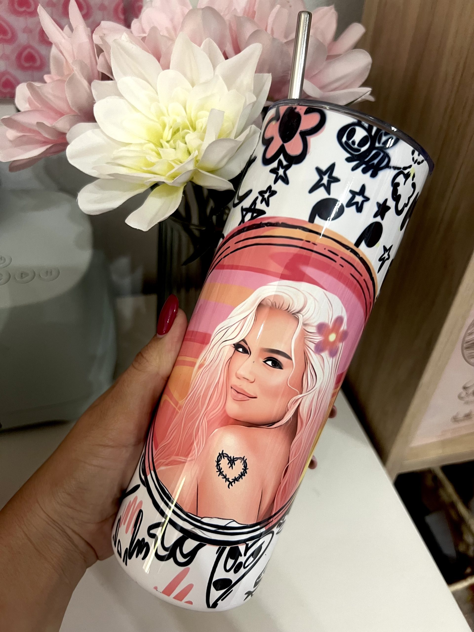 TUMBLER 600 ml KAROL G - Imagen 2