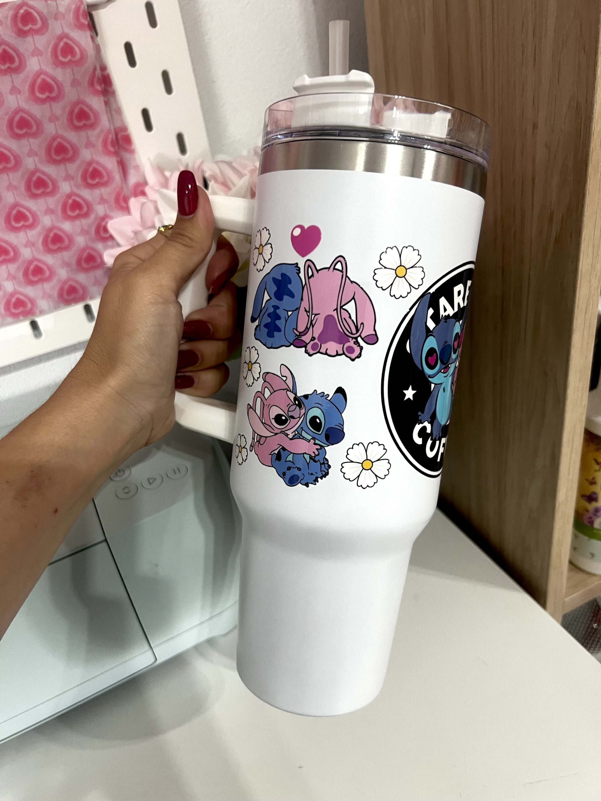 Vaso térmico STITCH de acero inoxidable de 1200 ml , con pajita y doble pared . Para bebidas calientes y frías - Imagen 2