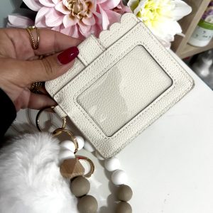 Alternative view of TARJETERO CON PULSERA Y LLAVERO CORAZÓN BEIG