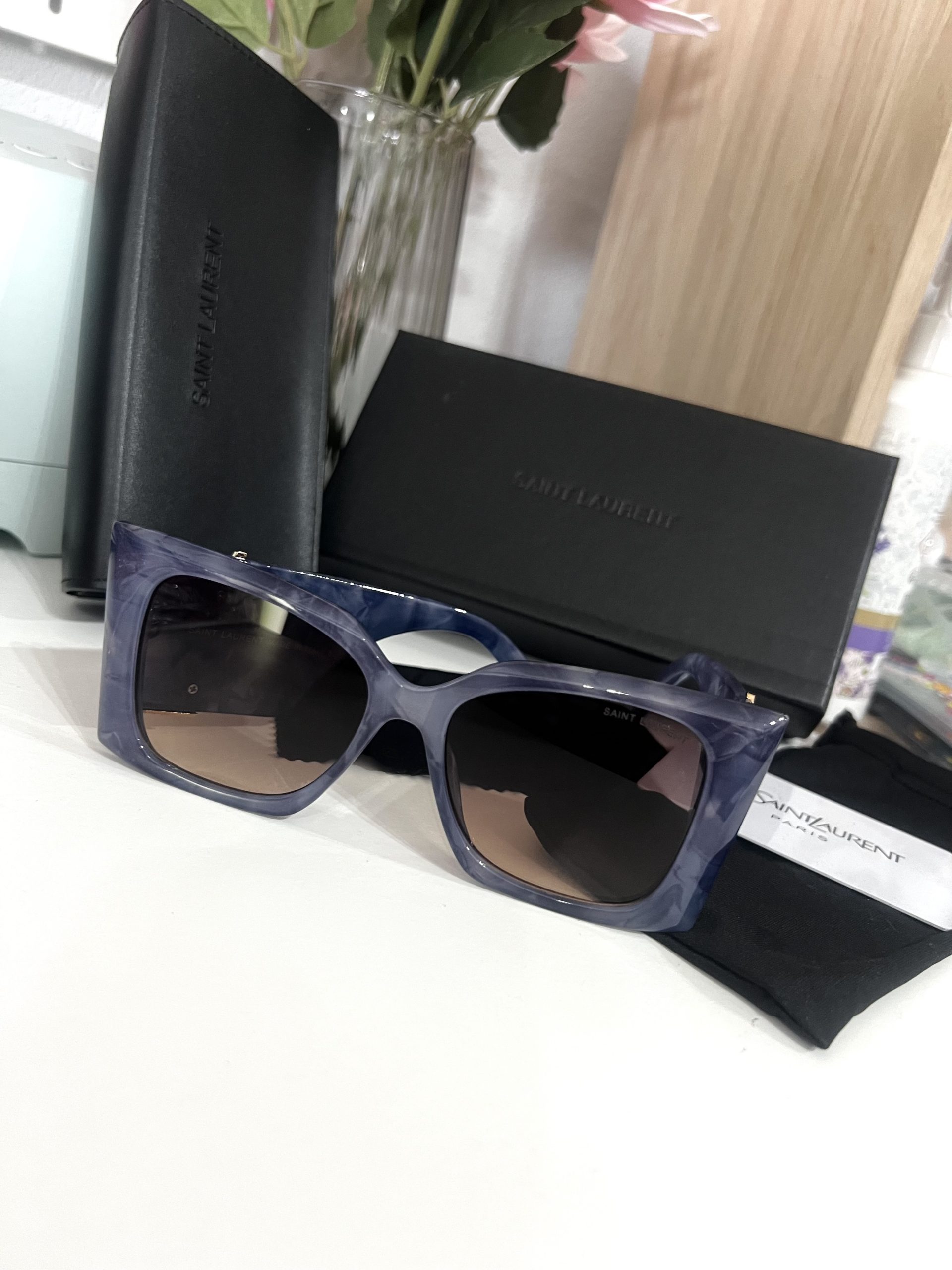 GAFAS GRABADA CON CAJA + FUNDA LAUREN AZUL - Imagen 3