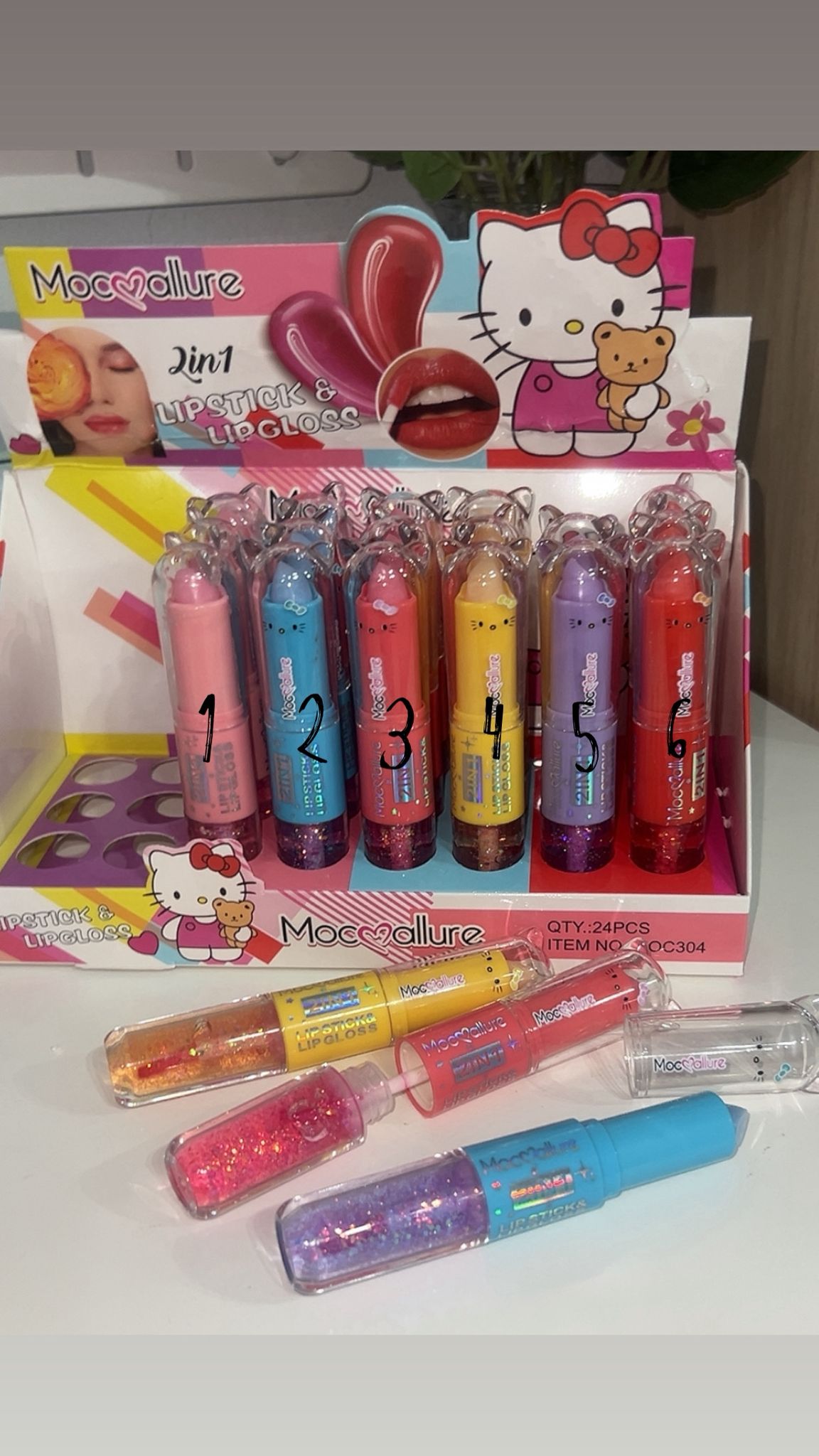 LIPSTICK & LIPGLOSS 2 EN 1 KITTY