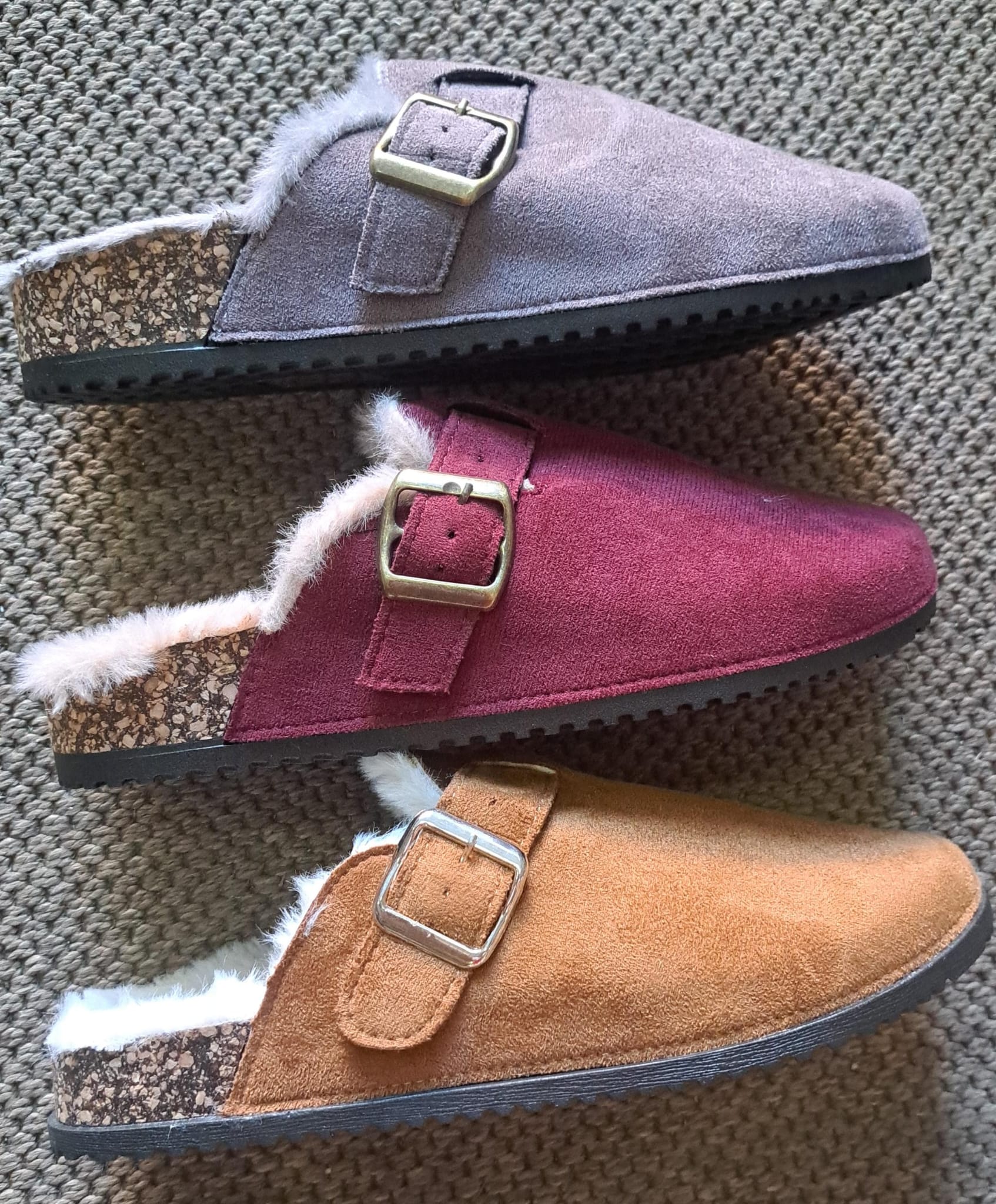 ZUECO COLOR CAMEL NUMERO 41 ( VALIDO PARA UN 40)