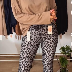 Alternative view of CAMISETA ZARA MANGA LARGA MARRÓN