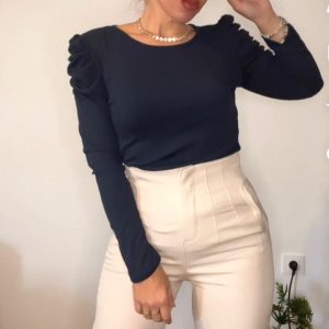 CAMISETA VOLANTE AZUL MARINO